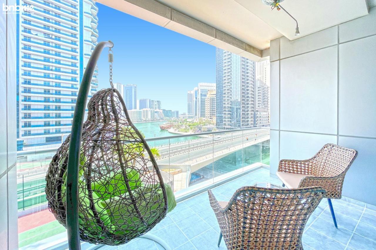Bnbmehomes - Sit Back & Enjoy Seeing The Luxury Yachts Drive By - B67 Dubai Buitenkant foto