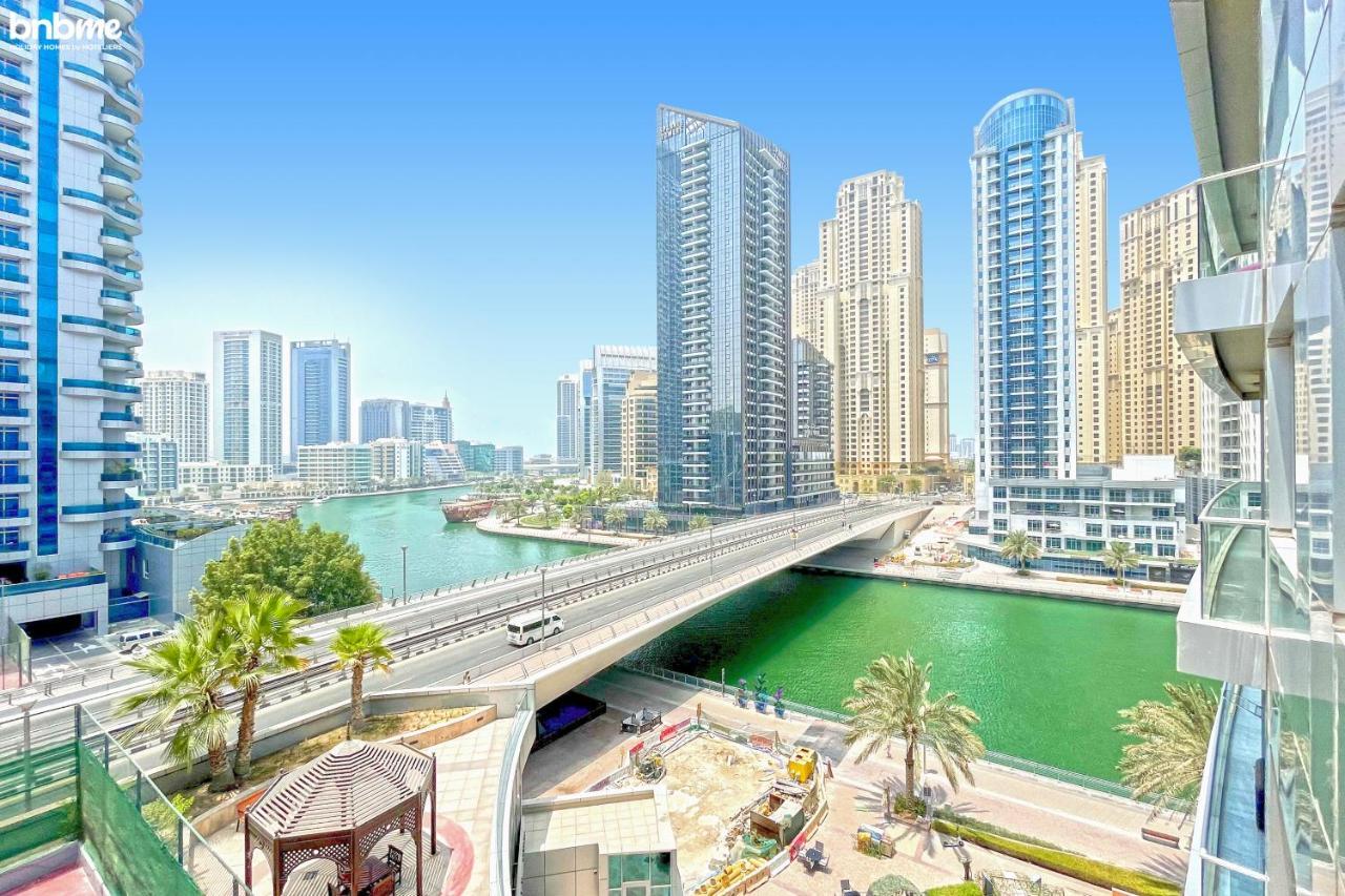 Bnbmehomes - Sit Back & Enjoy Seeing The Luxury Yachts Drive By - B67 Dubai Buitenkant foto